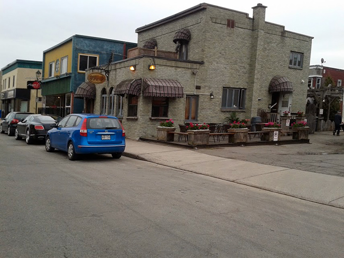 Extérieur du Resto Labelle